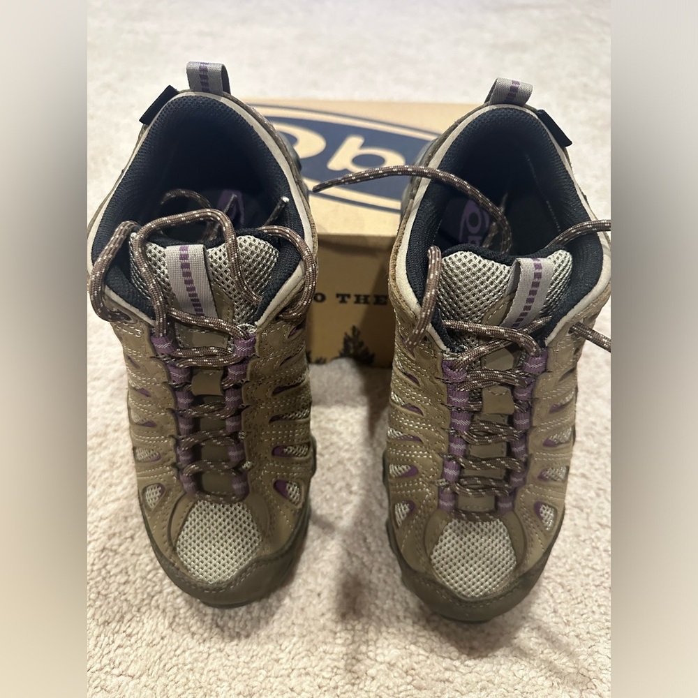 Women's Hiking Shoe: Oboz Sawtooth Low BDry Hiking Shoe, 7 Wide